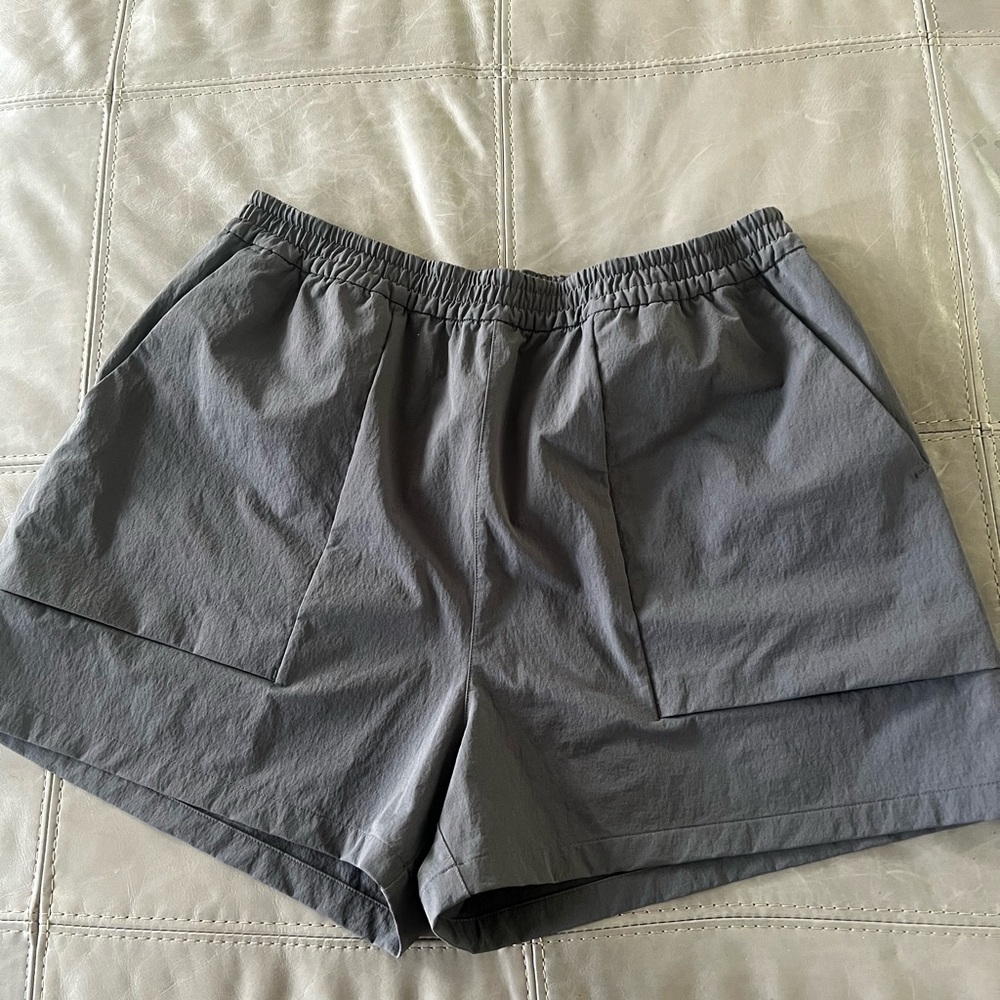 Lululemon Athletica Charcoal Women's Athletic Shorts